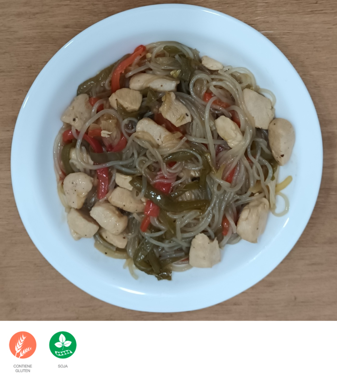 Noodles de batata con pollo