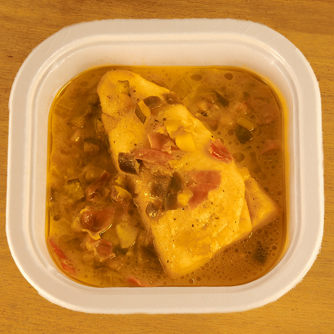 Merluza con verduras y jamón - ensupuntoadomicilio