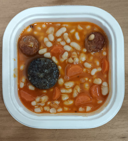 Alubia blanca con chorizo y morcilla