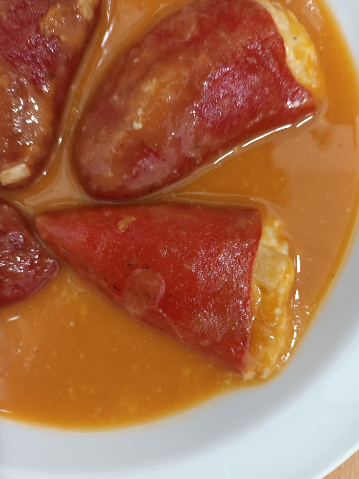 Piquillos de Lodosa rellenos de costilla de cerdo