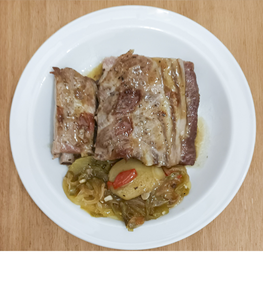 Costilla de cerdo con patatas a lo pobre - ensupuntoadomicilio