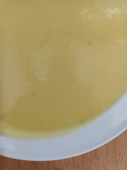 Crema de cebolla y manzana verde al curry - ensupuntoadomicilio