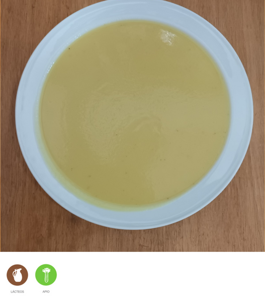 Crema de cebolla y manzana verde al curry - ensupuntoadomicilio