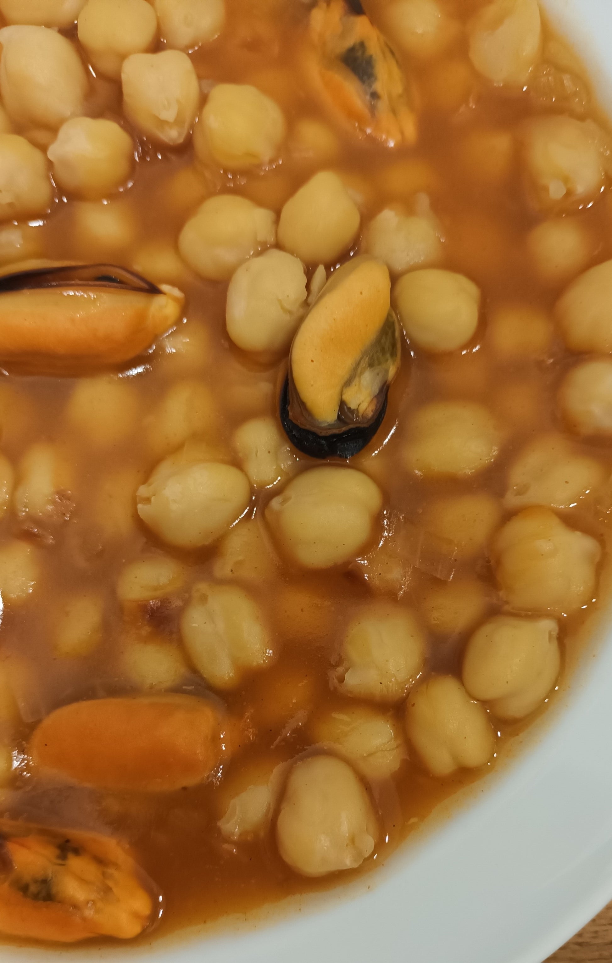 Garbanzos con mejillones - ensupuntoadomicilio
