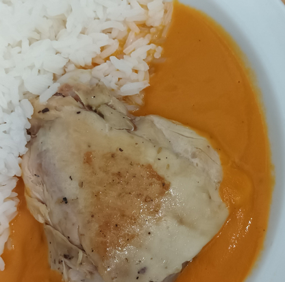 Pollo a la naranja con arroz jazmín - ensupuntoadomicilio