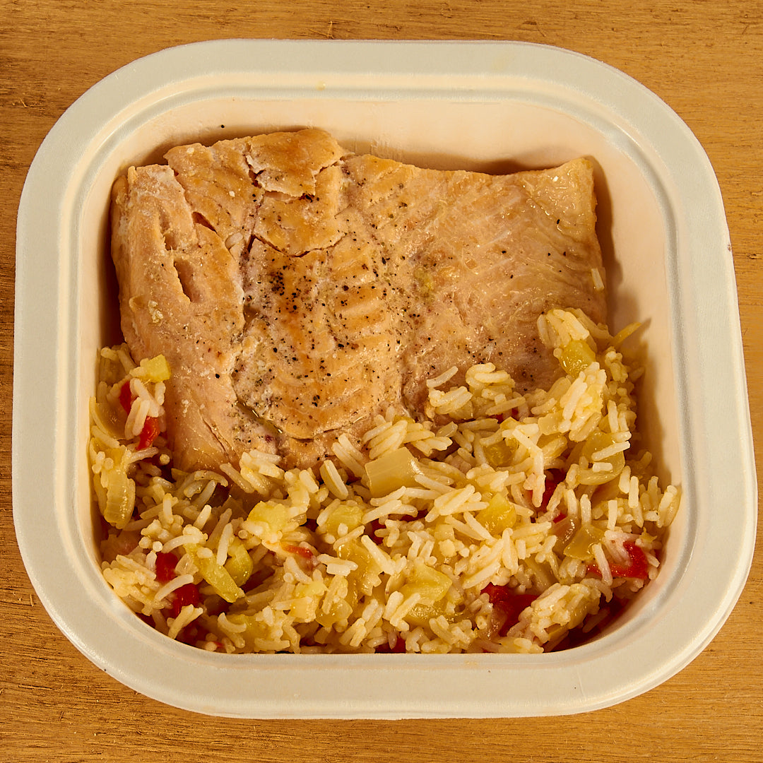 Salmón a la plancha con verduras y arroz basmati - ensupuntoadomicilio